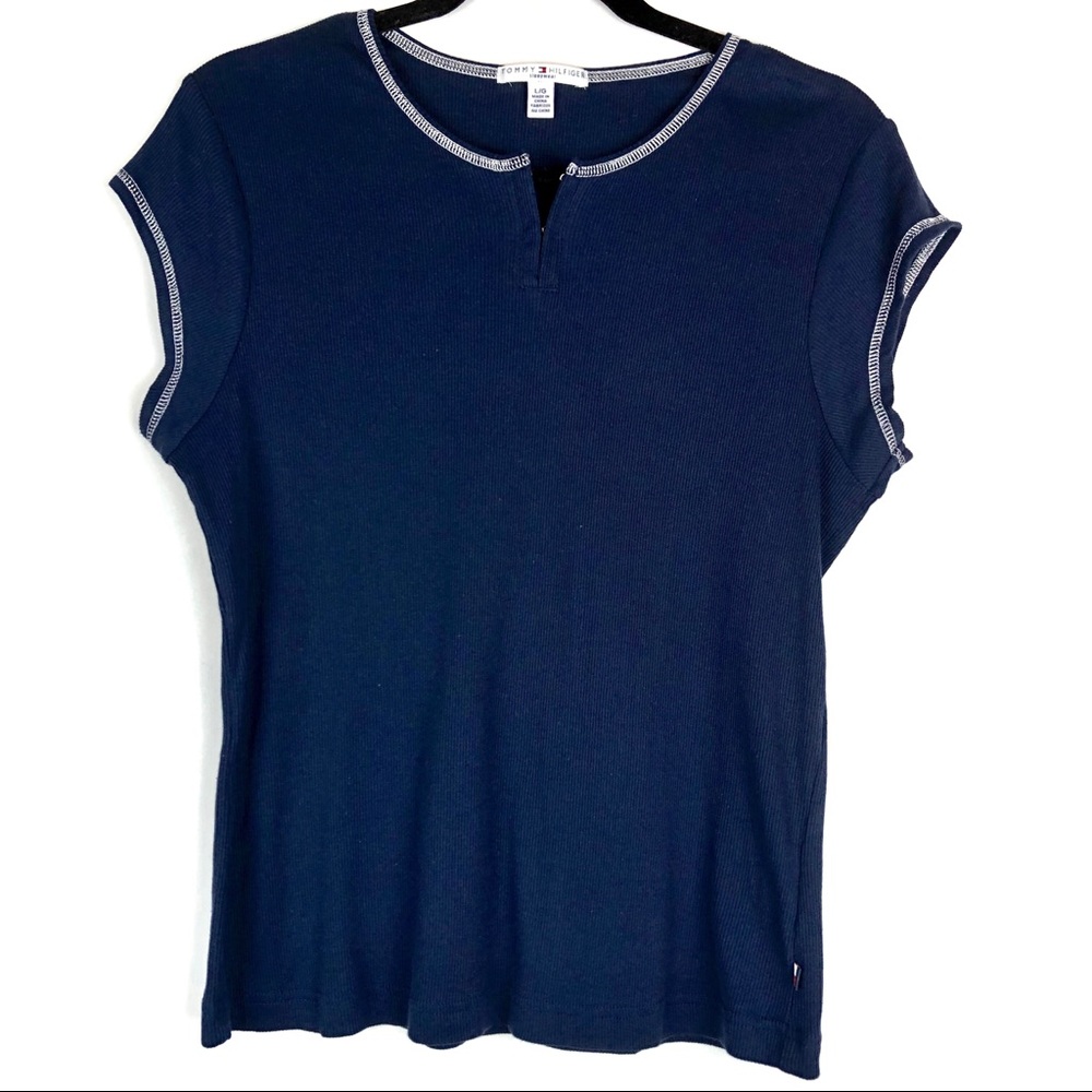 Tommy Hilfiger navy short sleeve sleepwear tee. L